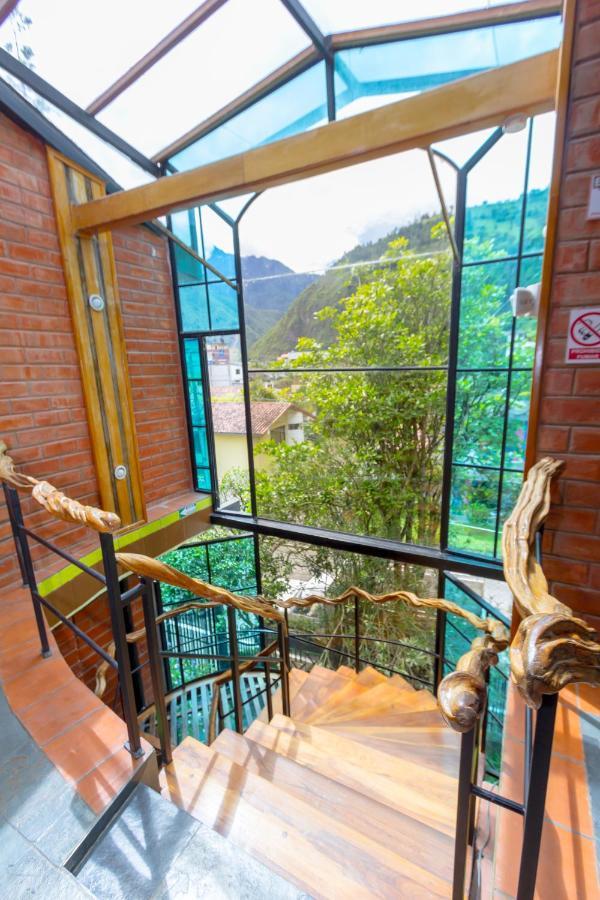 Y Isla De 3* Baños